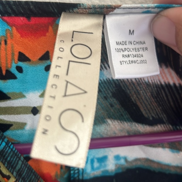 Lolas collection 100% polyester blouse - Picture 3 of 3